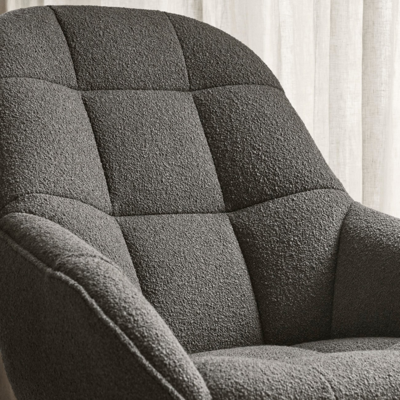 Mango Lounge Chair Wendelbo Undomus